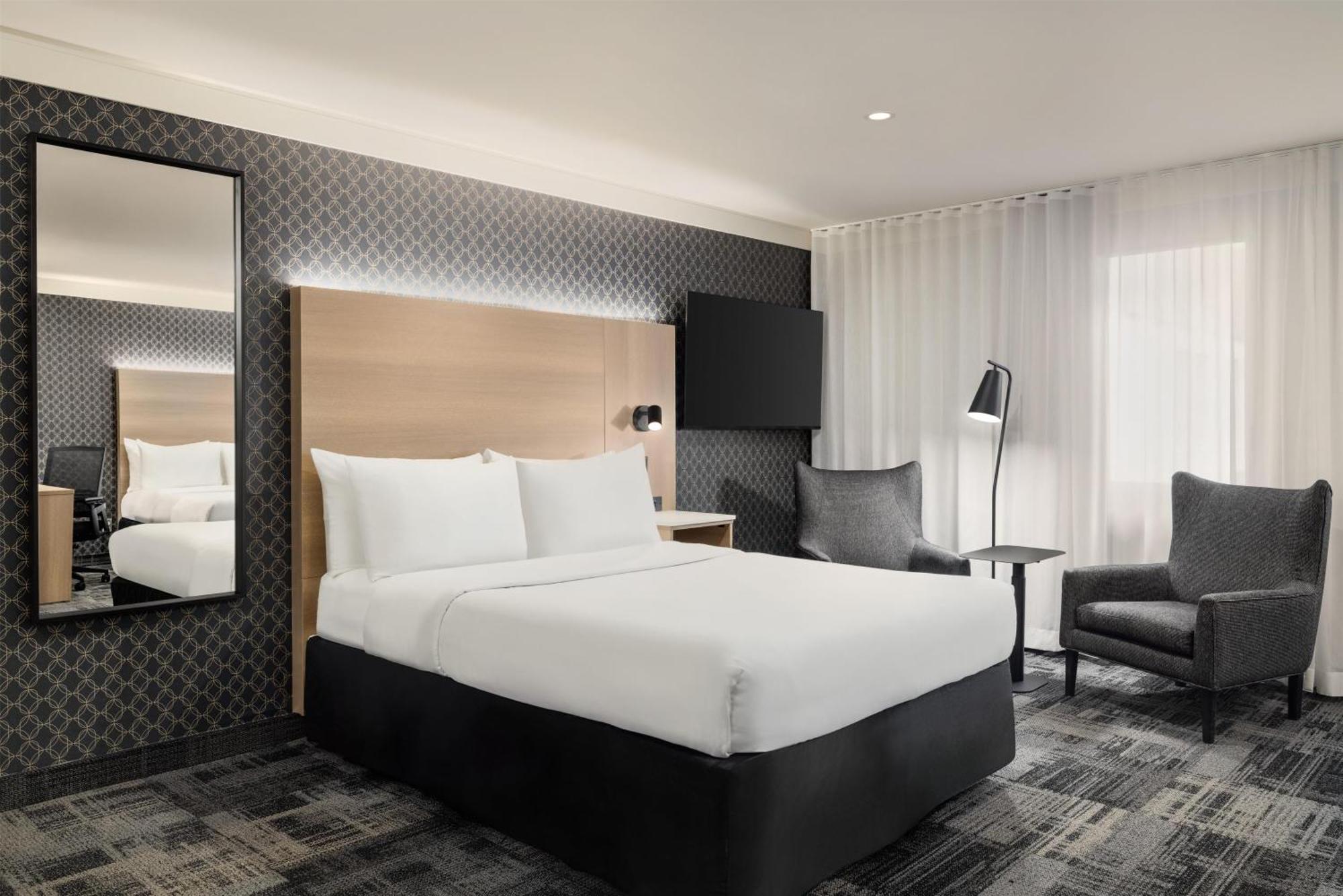 Queen Room Two Queen Beds